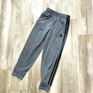 Adidas Grey Boys Jogger size: 8